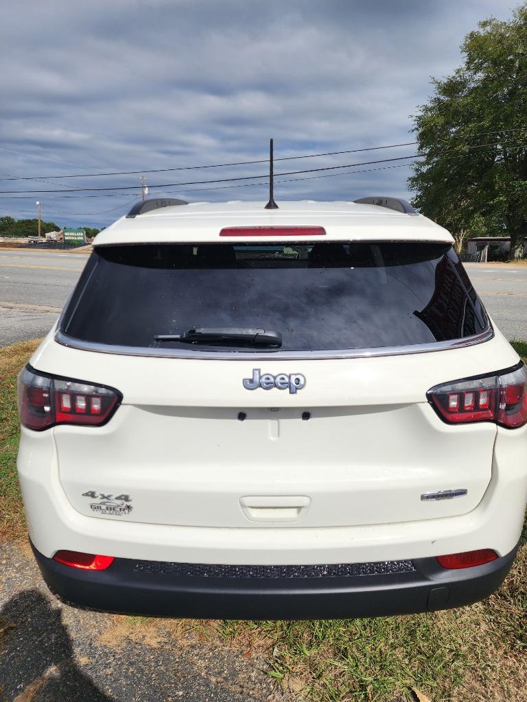 2018 Jeep Compass - $15,495