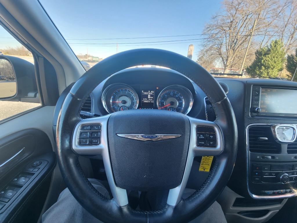 2013 Chrysler Town & Country - $10,495