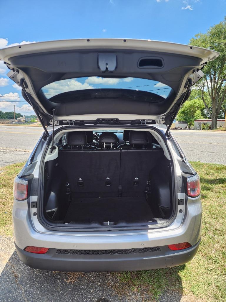 2019 Jeep Compass - $12,495