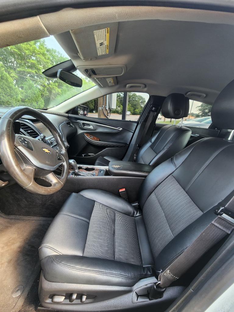 2014 Chevrolet Impala - $10,495