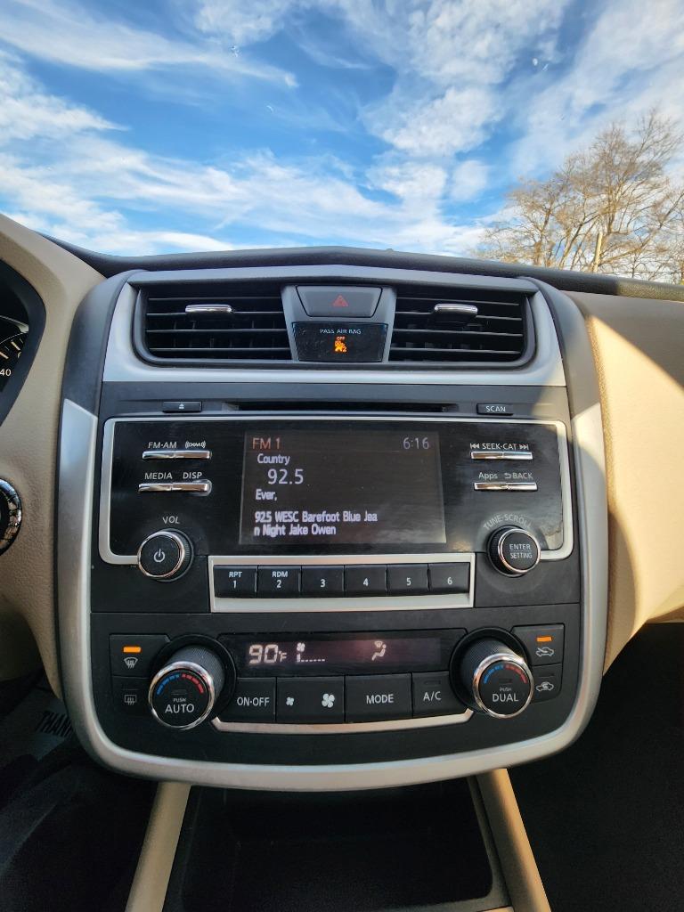 2016 Nissan Altima - $12,495