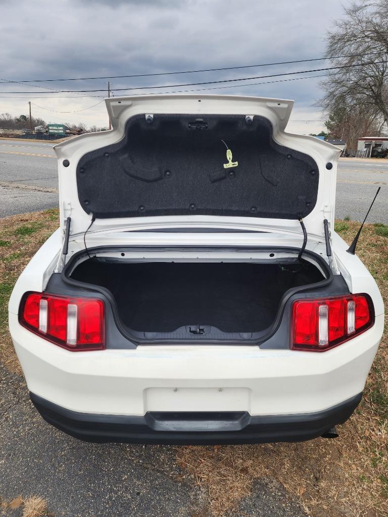 2010 Ford Mustang - $10,995