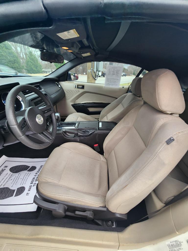 2010 Ford Mustang - $10,995