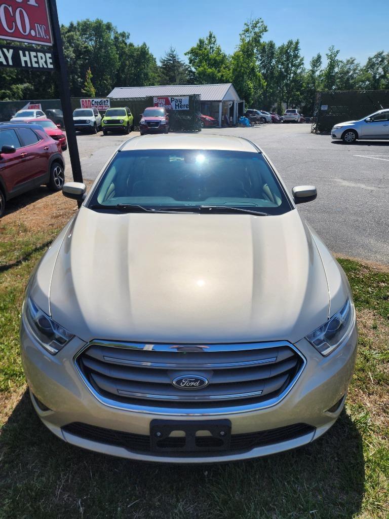 2017 Ford Taurus - $12,995