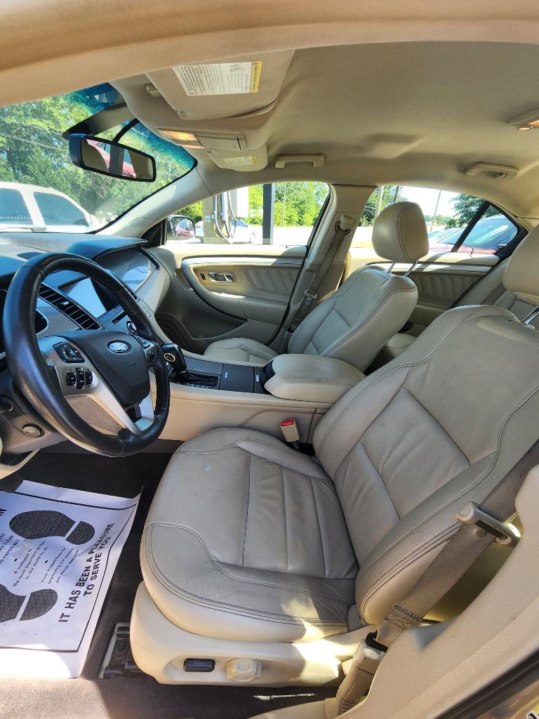 2017 Ford Taurus - $12,995