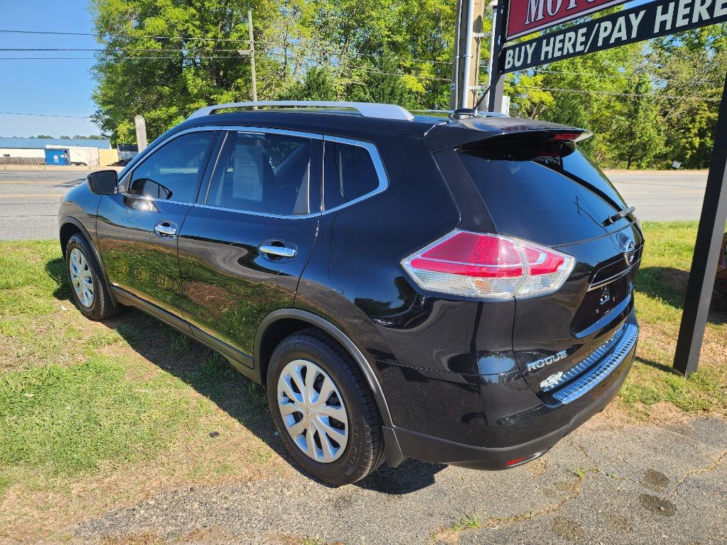 2016 Nissan Rogue - $10,995