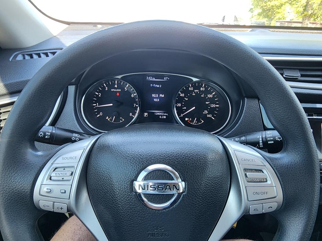 2016 Nissan Rogue - $10,995