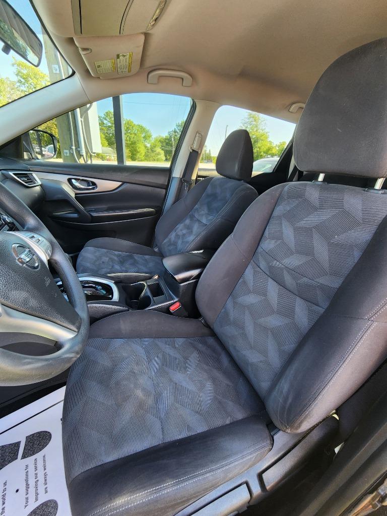 2016 Nissan Rogue - $10,995