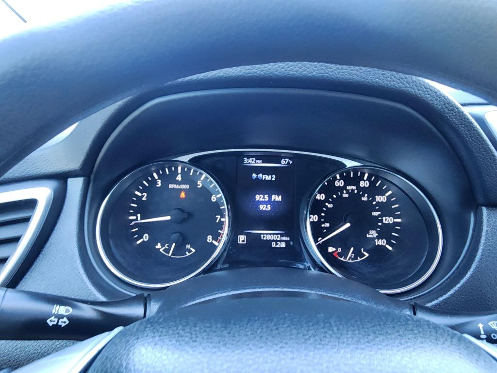 2016 Nissan Rogue - $10,995