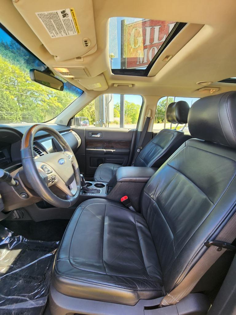 2019 Ford Flex - $17,495