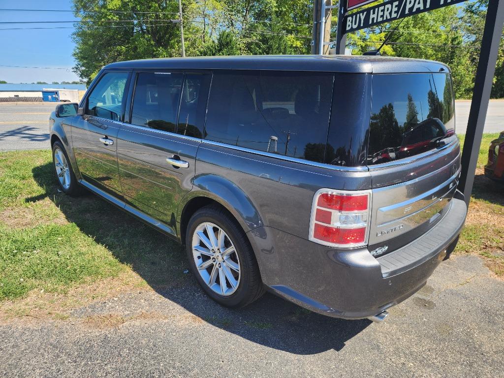 2019 Ford Flex - $17,495