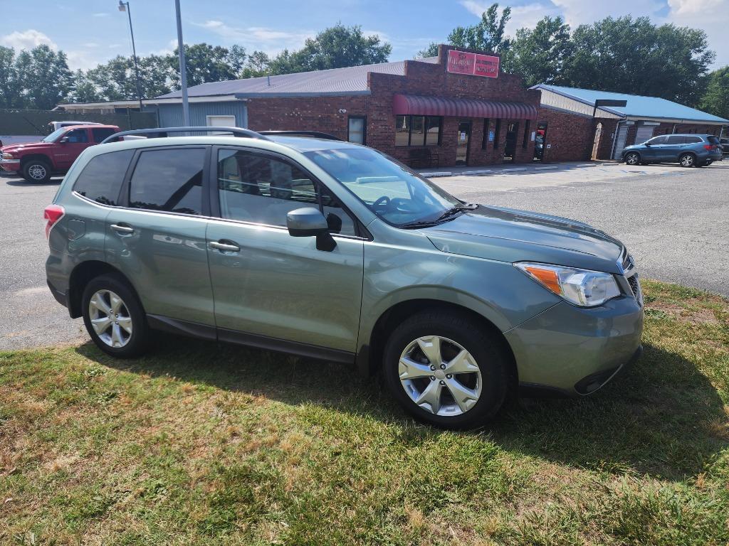 2016 Subaru Forester - $11,495