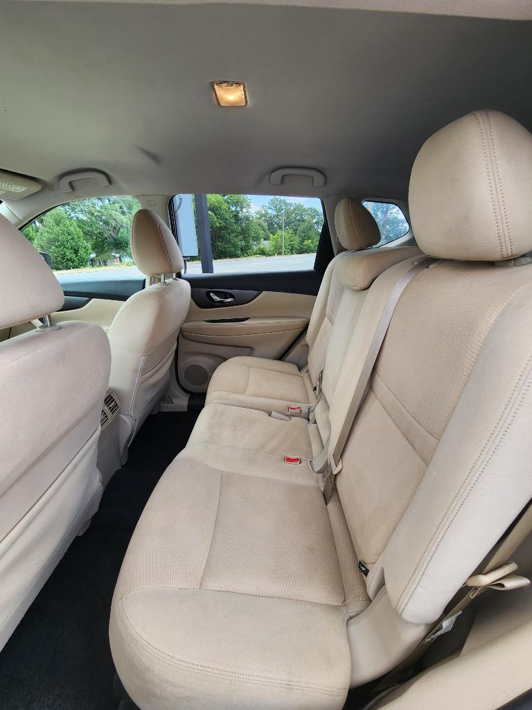 2016 Nissan Rogue - $9,995