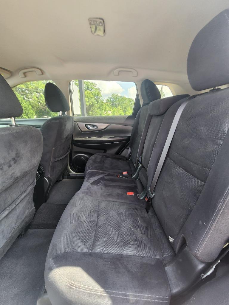 2016 Nissan Rogue - $9,995