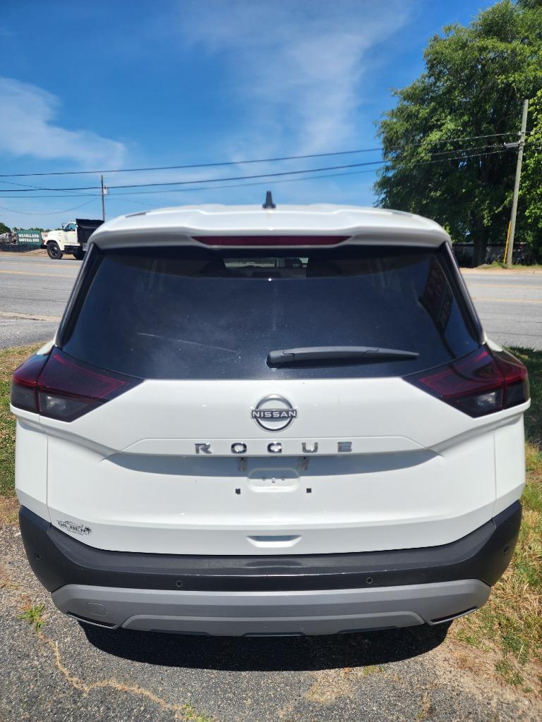 2023 Nissan Rogue - $17,495