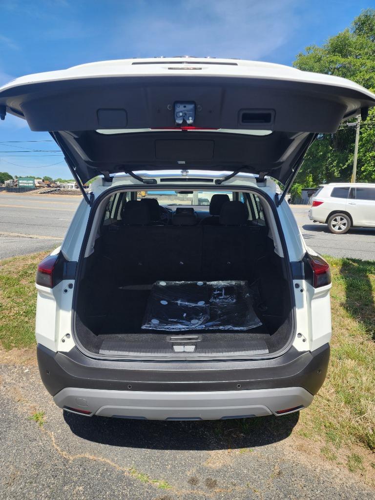 2023 Nissan Rogue - $17,495