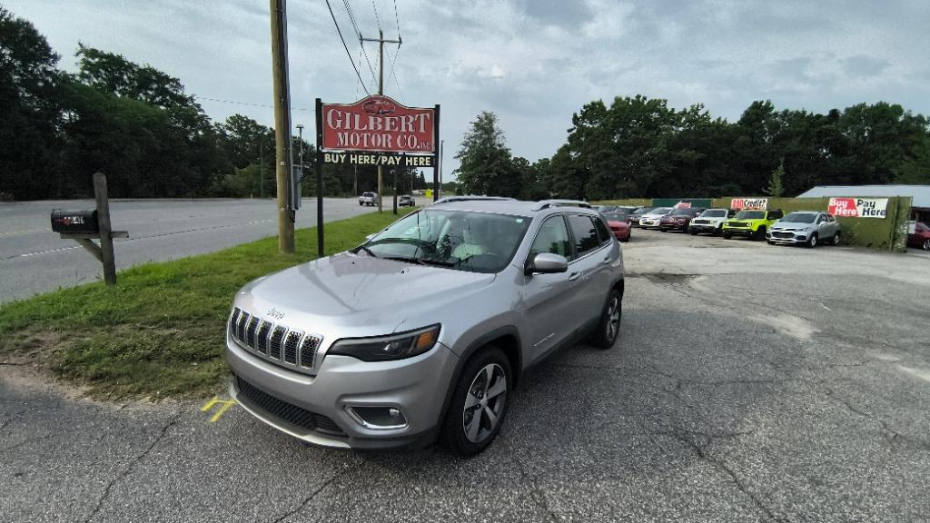 2019 Jeep Cherokee - $9,995