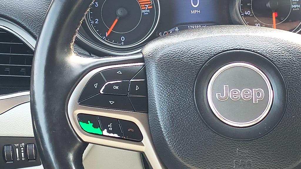 2019 Jeep Cherokee - $9,995