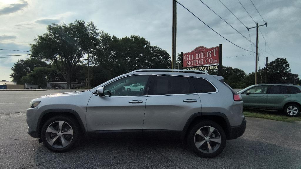 2019 Jeep Cherokee - $9,995