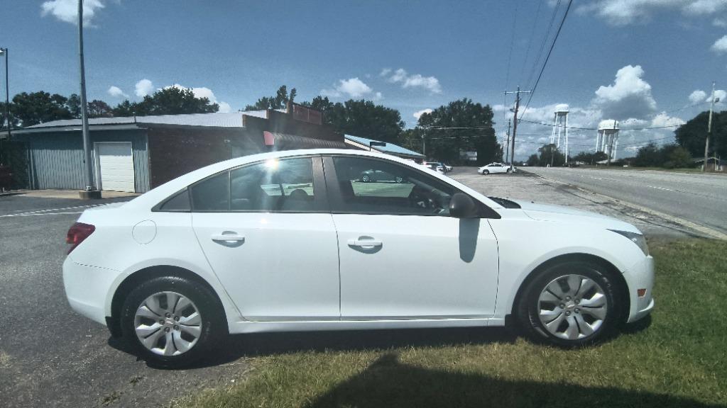 2014 Chevrolet Cruze - $7,495