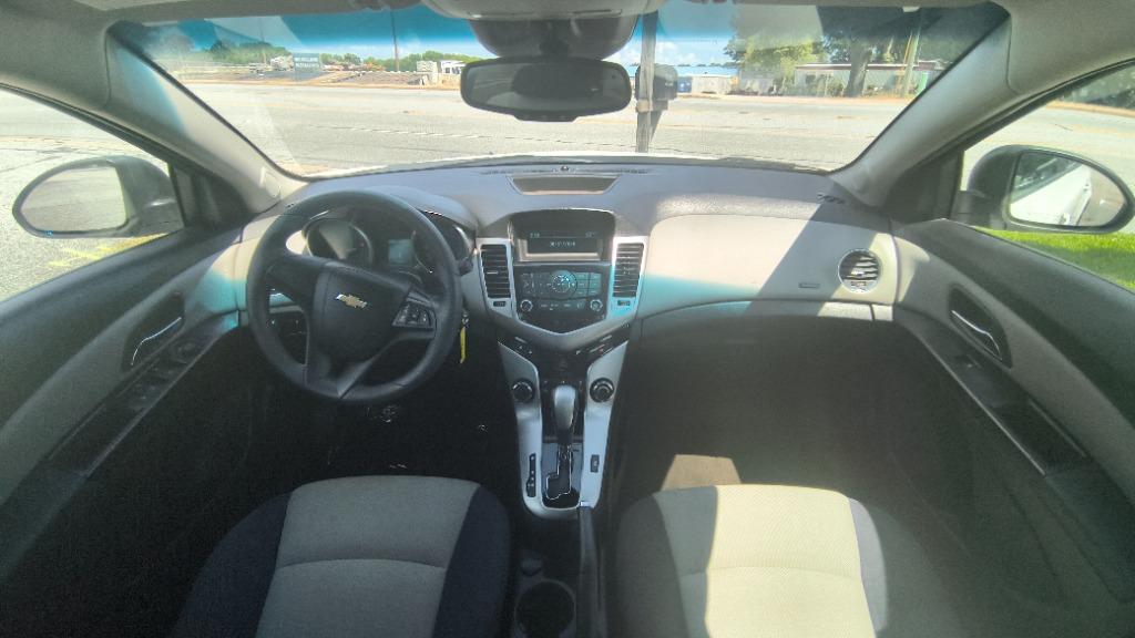 2014 Chevrolet Cruze - $7,495