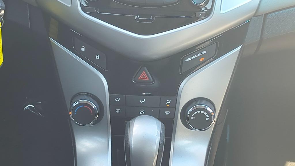 2014 Chevrolet Cruze - $7,495