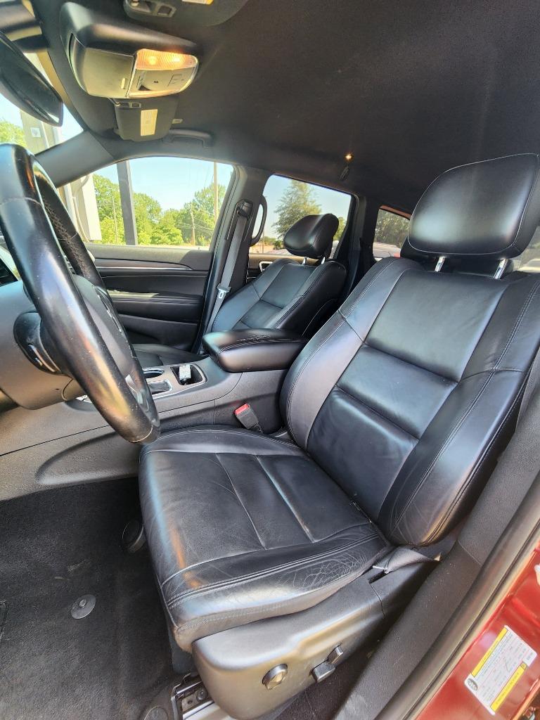 2019 Jeep Cherokee - $17,995