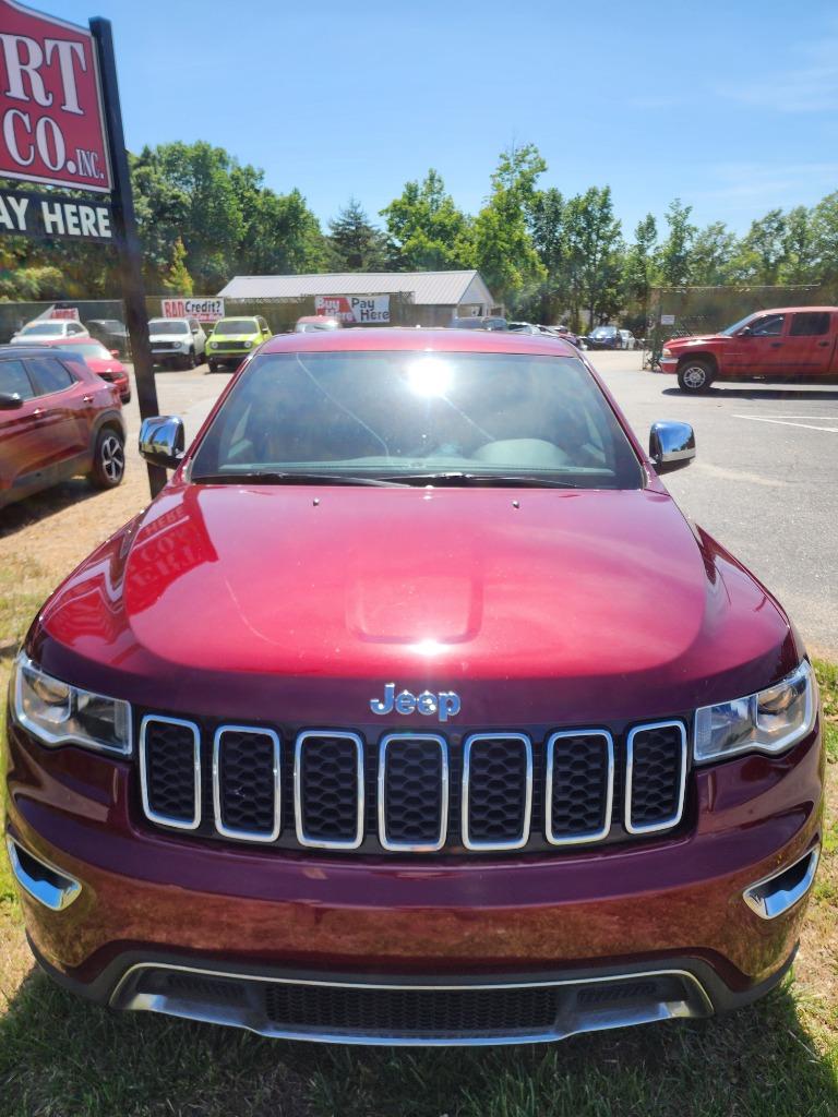 2019 Jeep Cherokee - $17,995