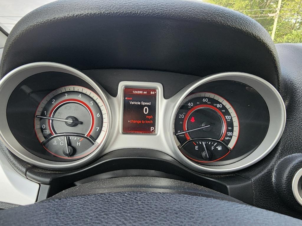 2018 Dodge Journey - $10,995