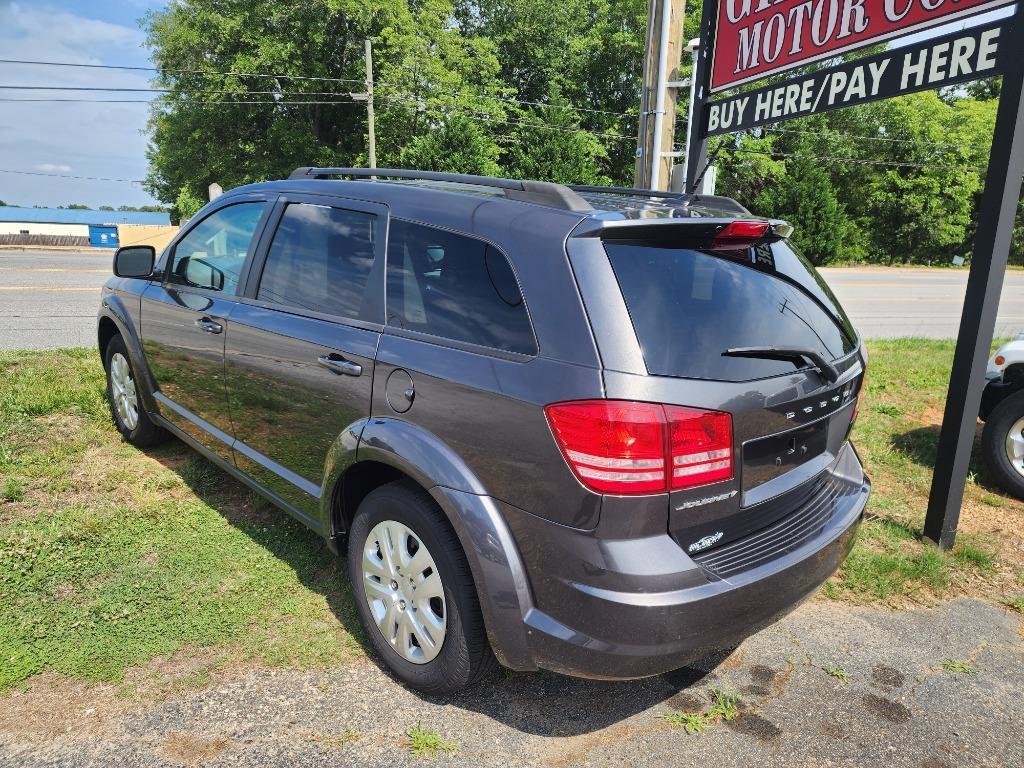2018 Dodge Journey - $10,995