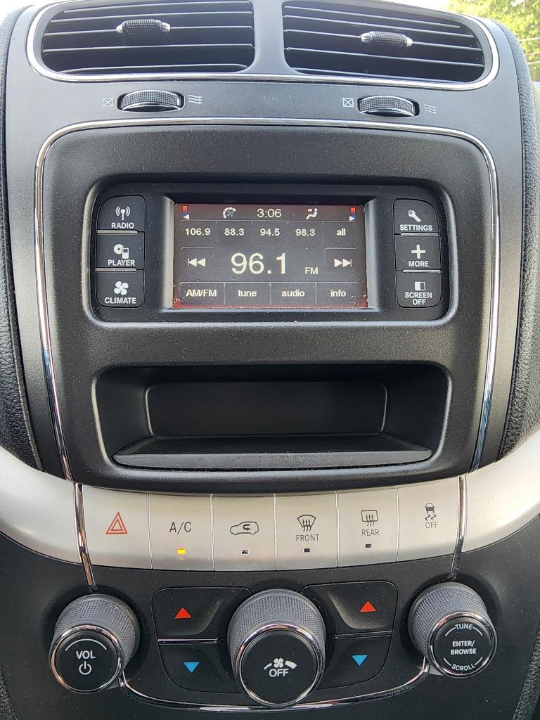 2018 Dodge Journey - $10,995