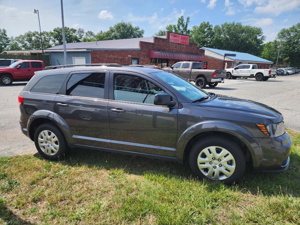 2018 Dodge Journey - $10,995