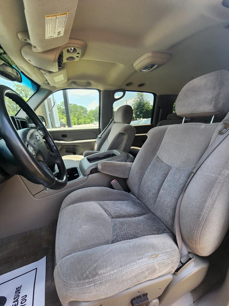 2005 Chevrolet Suburban