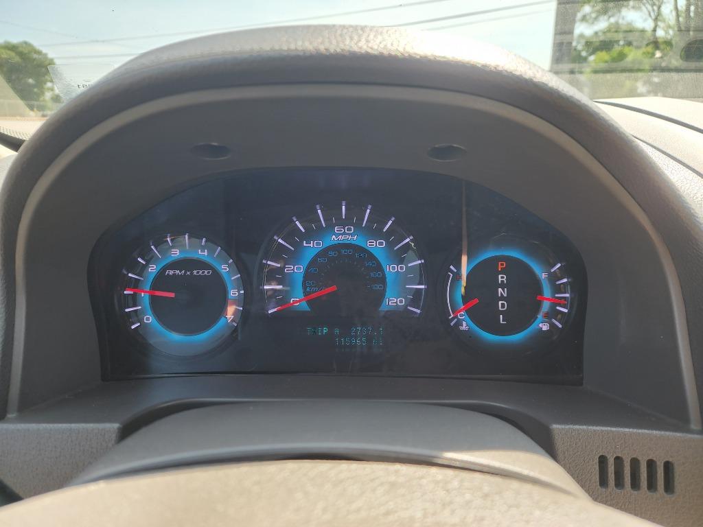 2012 Ford Fusion - $9,995
