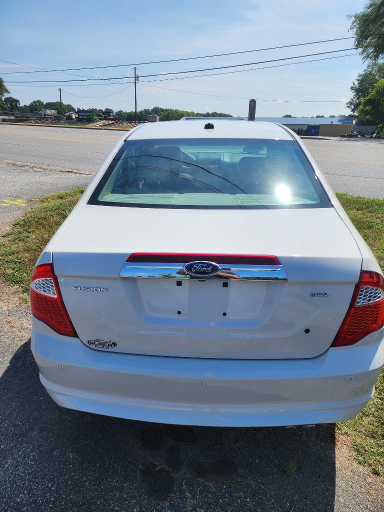 2012 Ford Fusion - $9,995