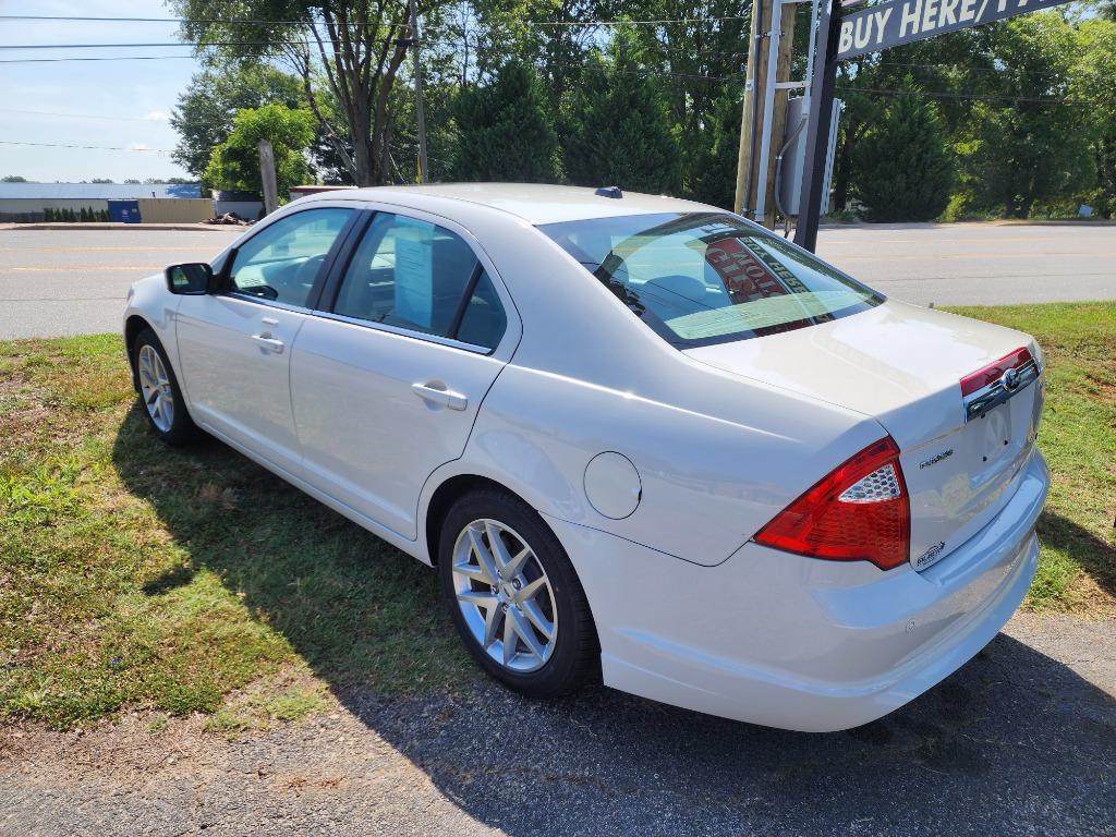 2012 Ford Fusion - $9,995