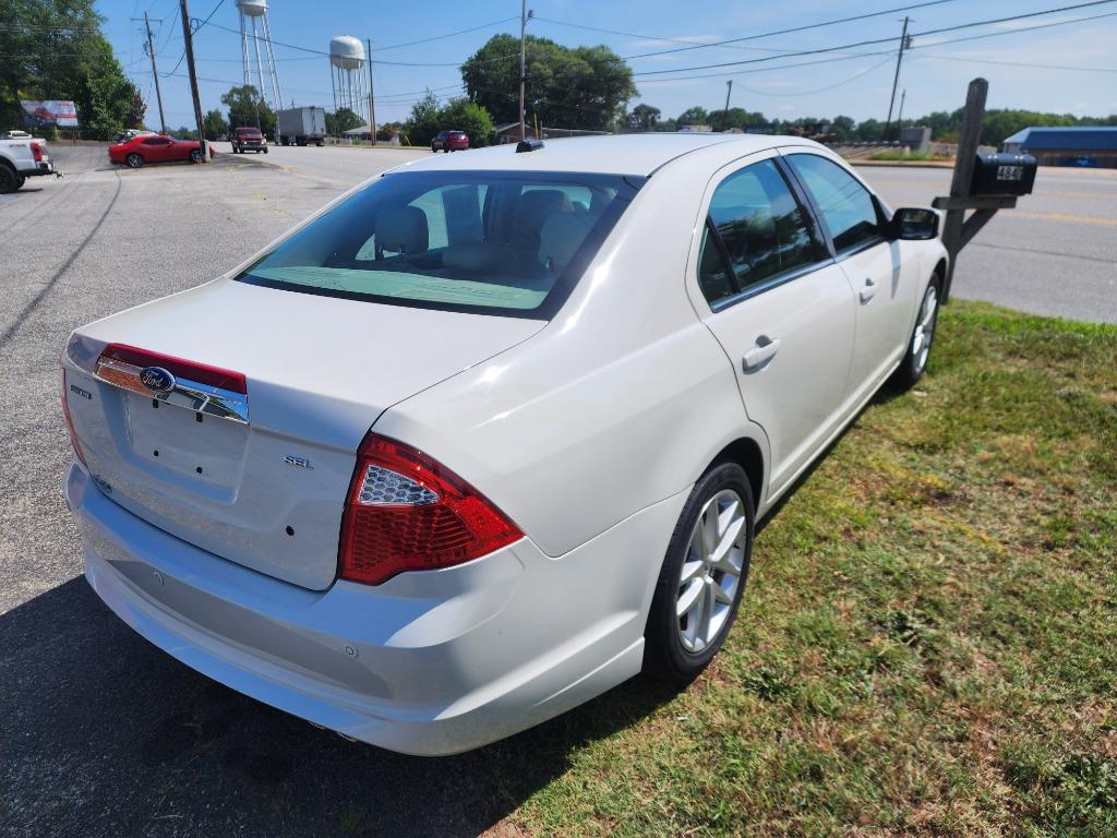 2012 Ford Fusion - $9,995