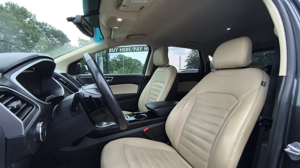 2017 Ford Edge - $11,995