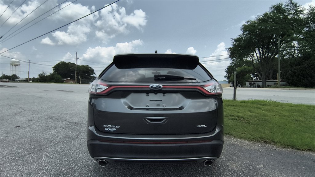 2017 Ford Edge - $11,995
