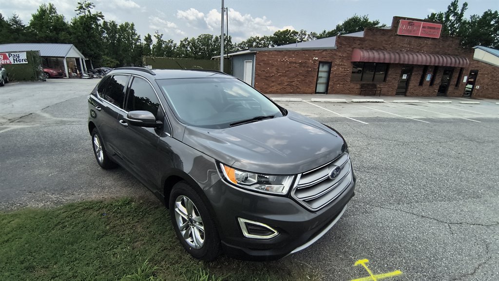2017 Ford Edge - $11,995