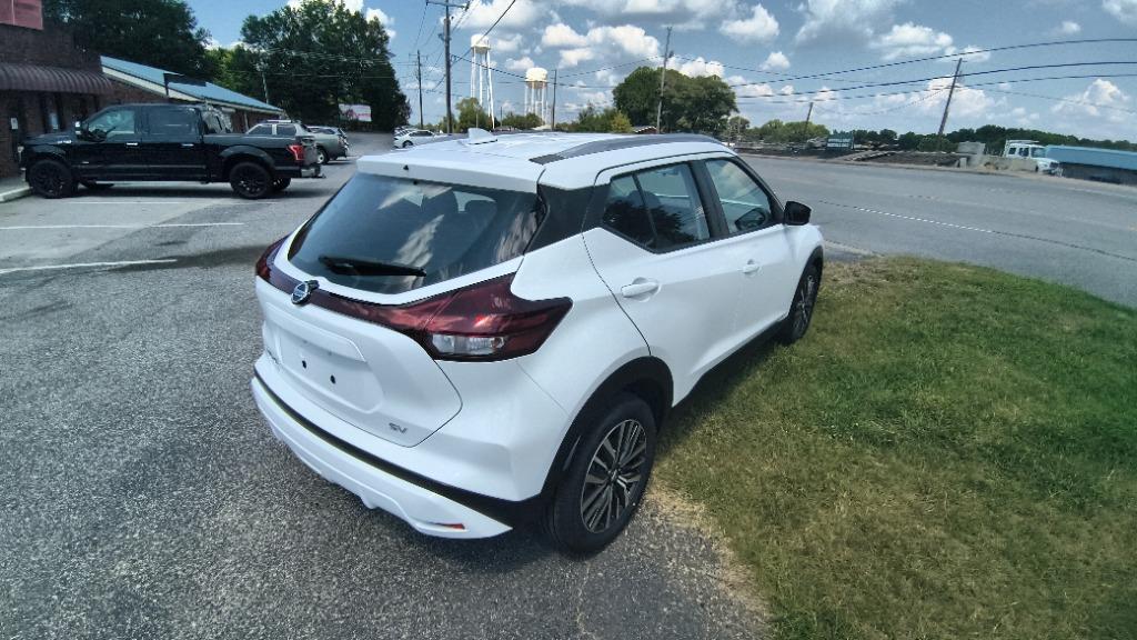 2021 Nissan Kicks - $14,995