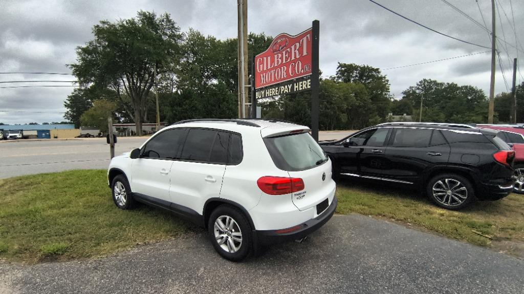 2017 Volkswagen Tiguan - $10,495