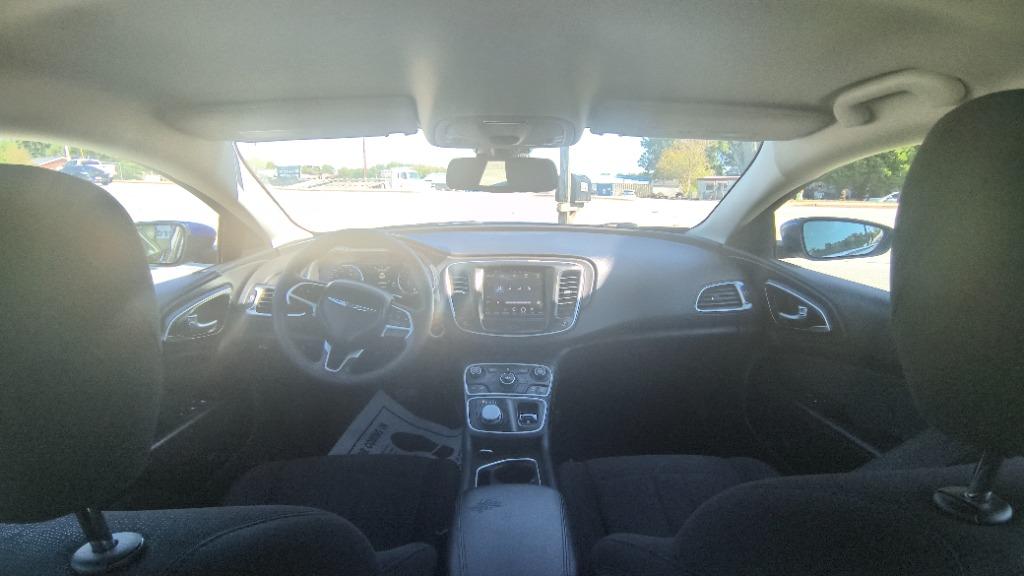 2016 Chrysler 200