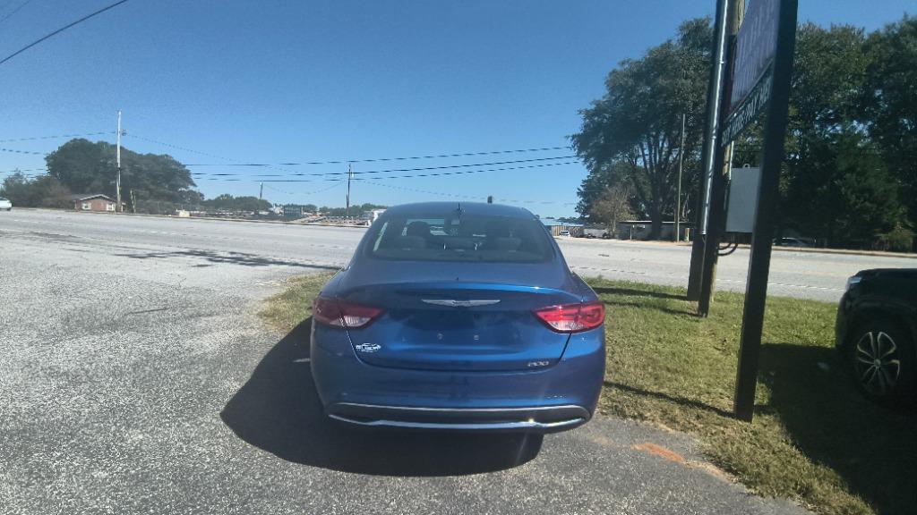 2016 Chrysler 200