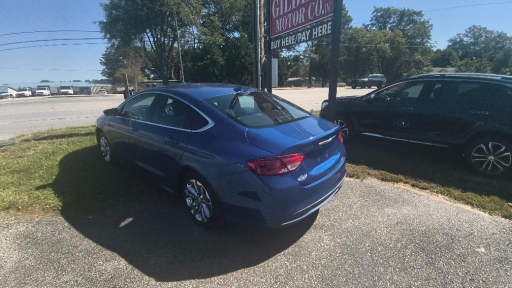 2016 Chrysler 200