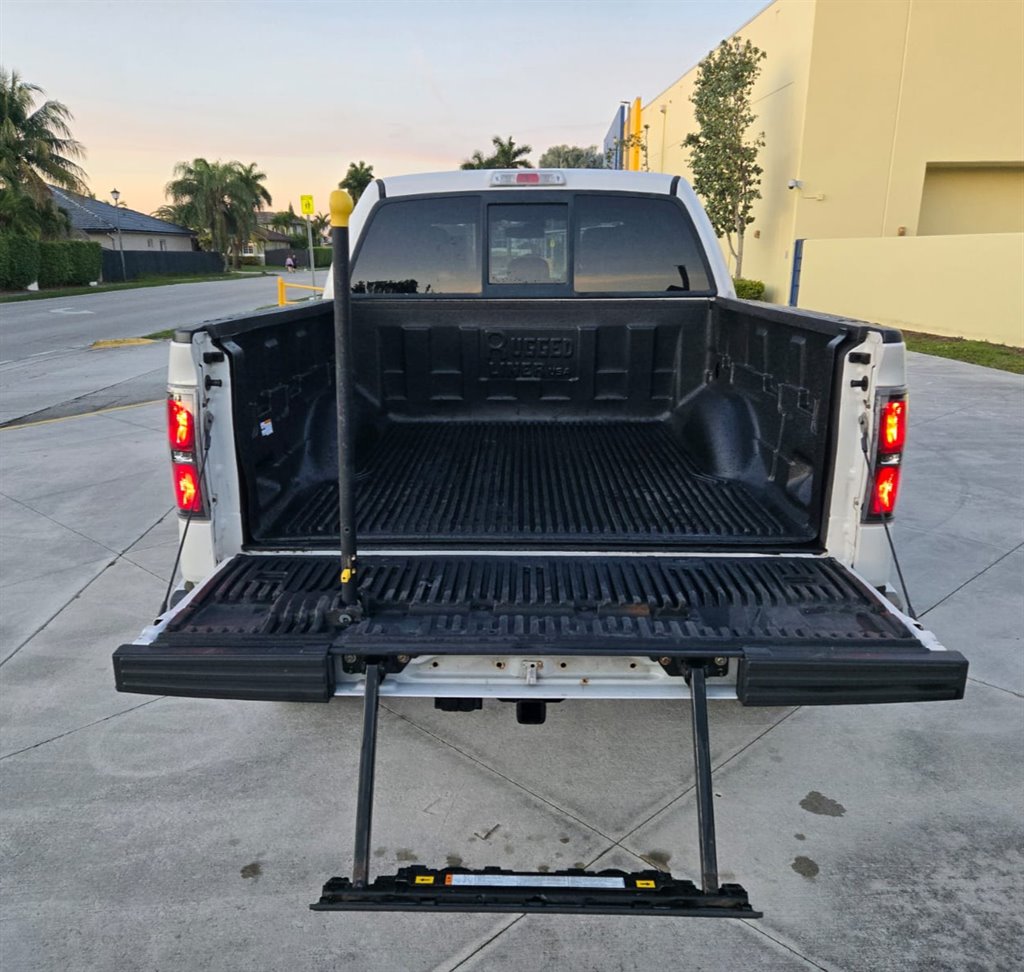 2013 Ford F-150 - $25,900