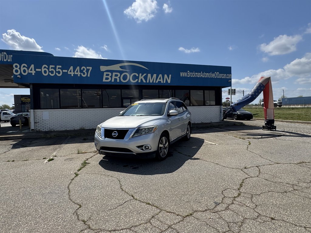 2014 Nissan Pathfinder - $12,995