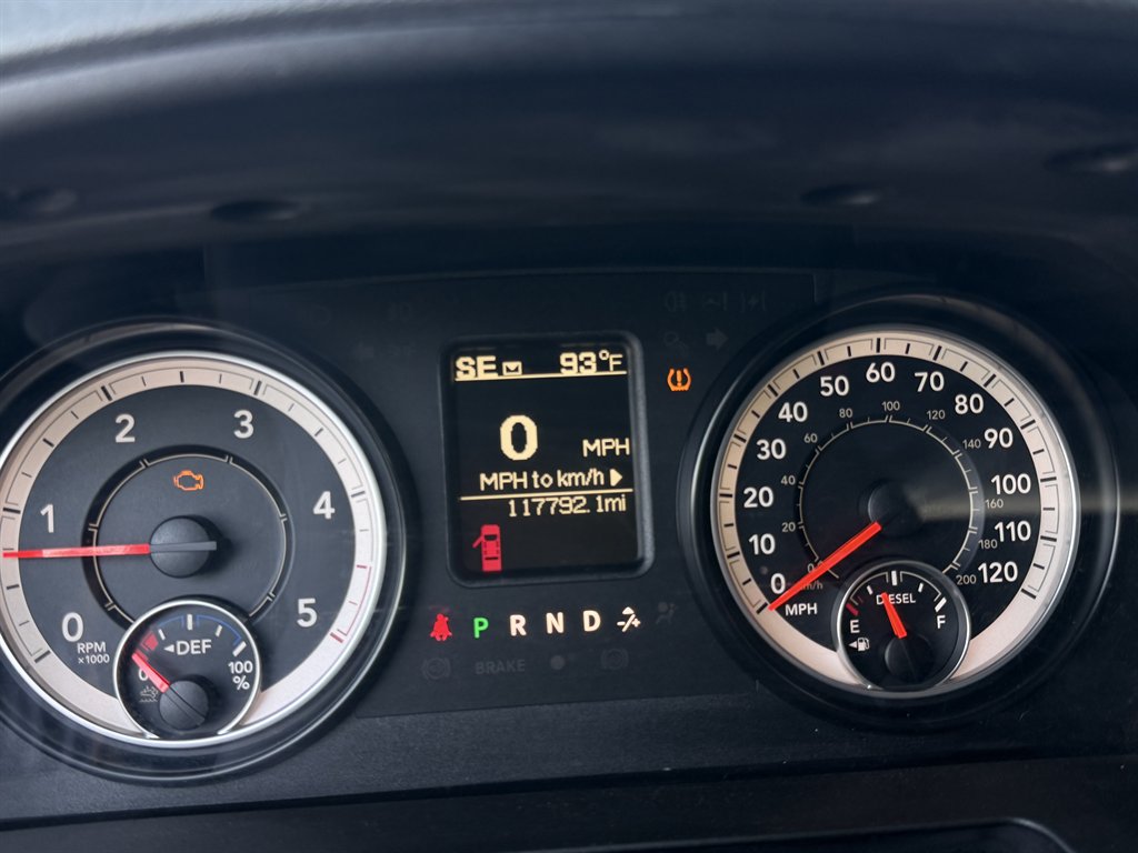 2016 Ram 1500 - $18,500