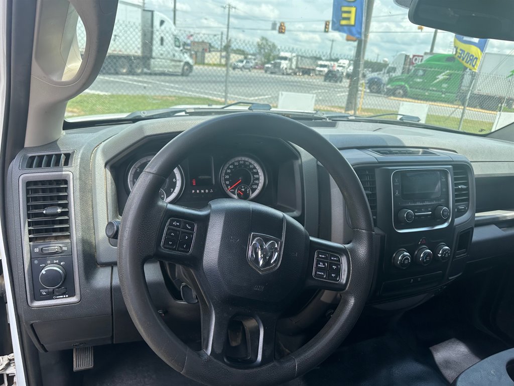2019 RAM 1500 DS Tradesman photo