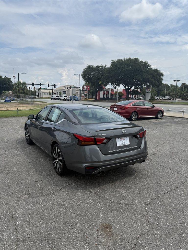 2021 Nissan Altima - $6,500